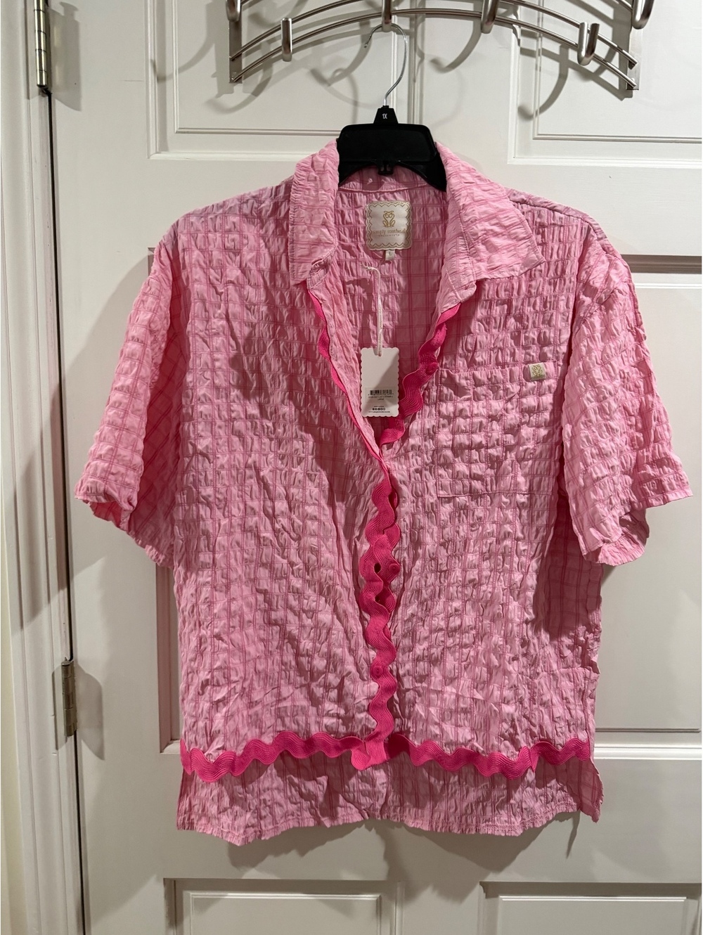 Simply Southern Pink Two-Piece Set Shirt and Shorts Large - Picture 3 of 7